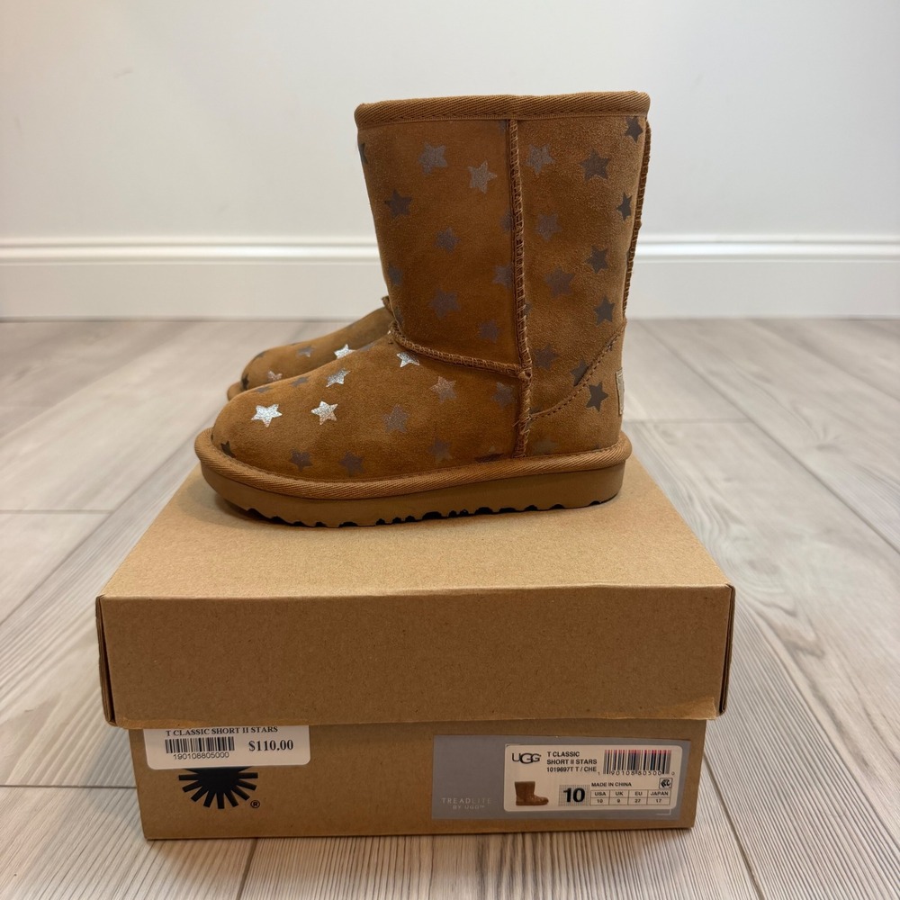 NEW UGG Toddler Classic Short II Stars Chestnut Suede Boots 1019697T Size 10